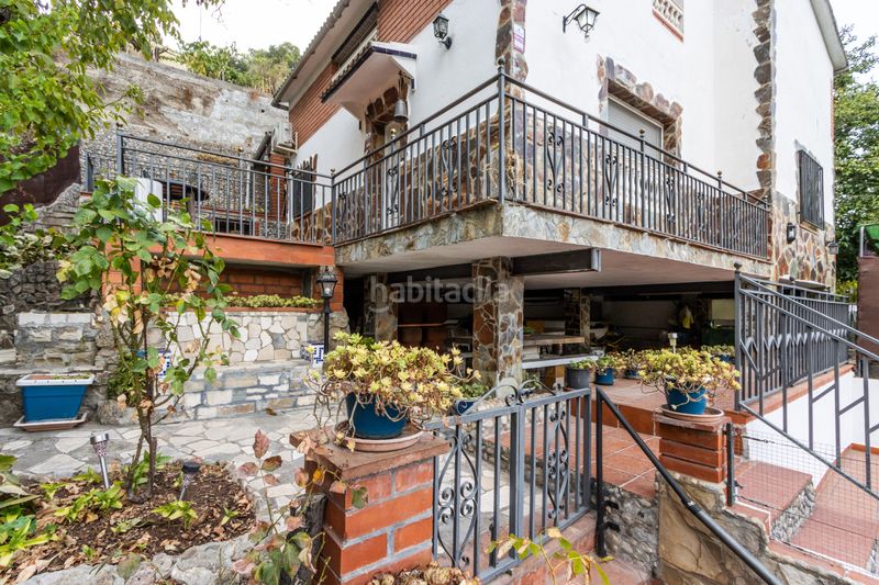 Foto 9bd3c79f-651c-41ae-860d-e6e8e2232d98. Casa amb calefacció aparcament piscina a Vacarisses