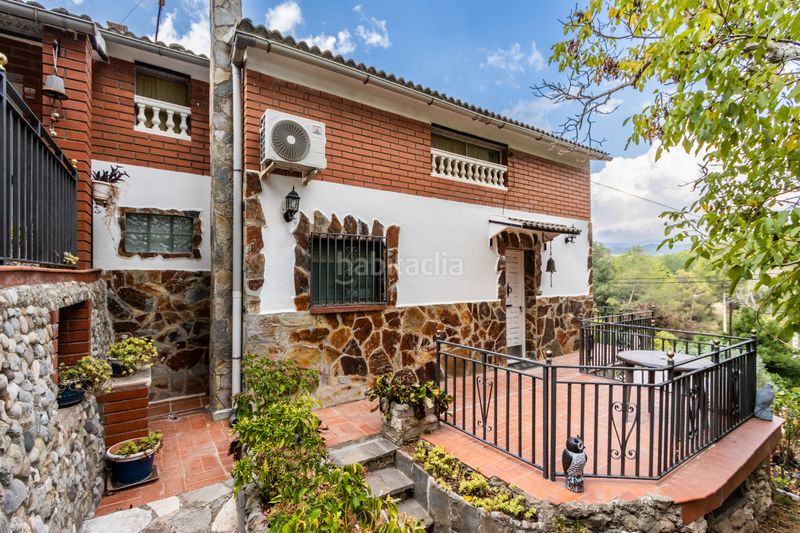 Foto f081608b-c50f-4229-a722-d8639a7259f6. Casa amb calefacció aparcament piscina a Vacarisses