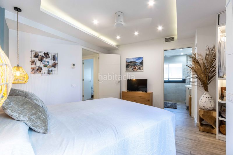 Foto 12f39e9a-88e1-4874-8677-28bb0d870f88. Casa amb calefacció aparcament a Cementiri Vell Terrassa