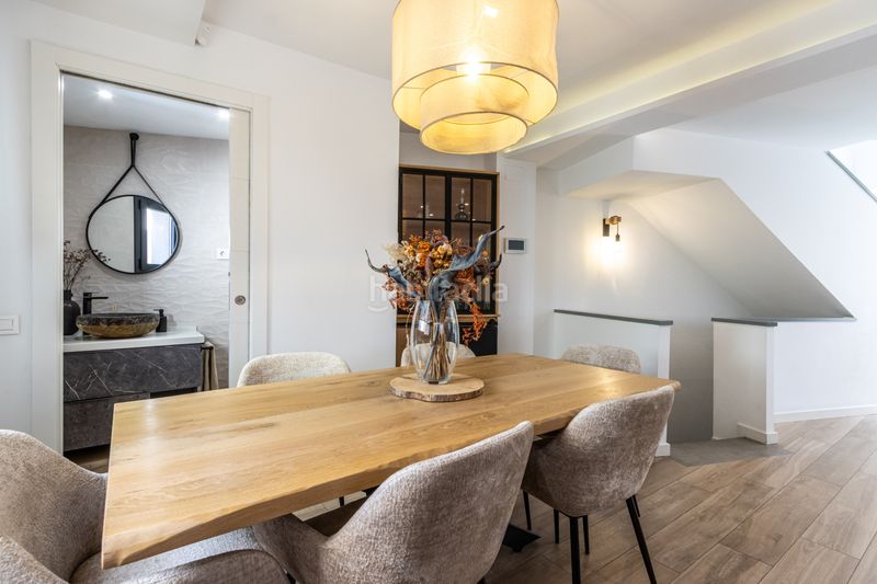 Foto b8d45640-738f-4113-b668-2feaa8bb47e8. Casa amb calefacció aparcament a Cementiri Vell Terrassa