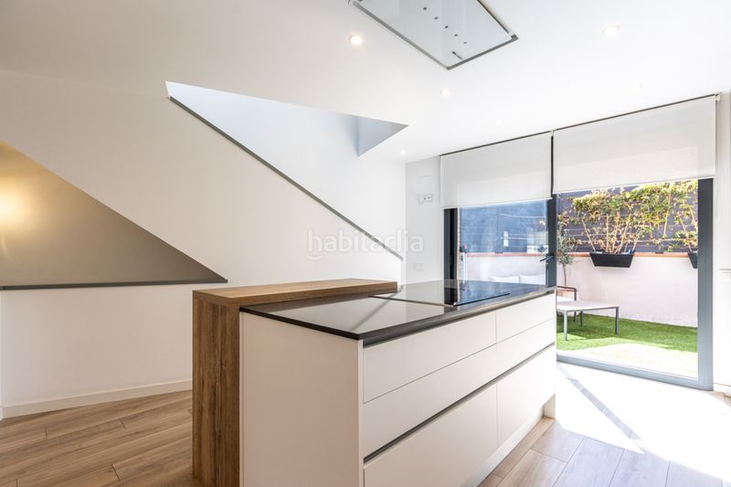 Foto b991376d-1129-4930-a8e4-b349e7861ddf. Casa amb calefacció aparcament a Cementiri Vell Terrassa