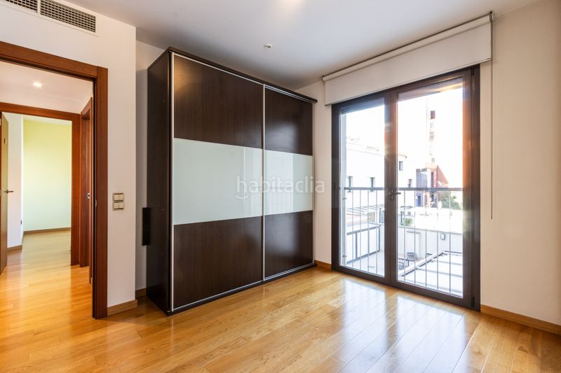 Foto e6a9fc61-d670-404c-a2b1-45d24875e7b7. Pis amb calefacció aparcament a Barri del Centre Terrassa