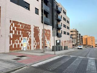 Local Comercial en Centro. Locales comerciales en venta y en alquiler