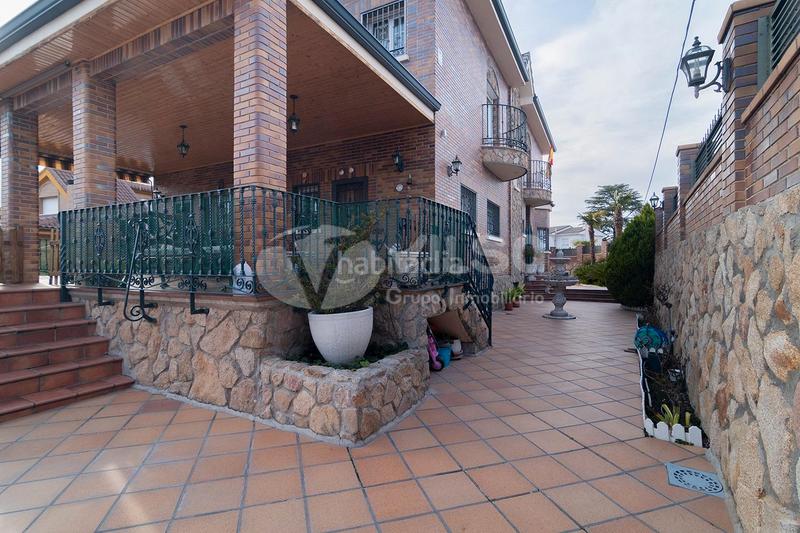 Foto 1453ba80-131d-4d93-b068-3199c7b285bd. Chalet  independiente en venta en Los Villares Arganda del Rey