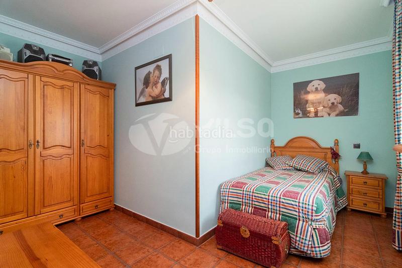 Foto 5347ee98-6a8e-4c9b-be3b-e87868998f3c. Chalet  independiente en venta en Los Villares Arganda del Rey
