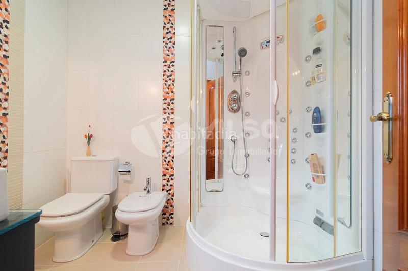 Foto 6d89a11f-bdce-41ce-a3ee-c65484b0bdf9. Chalet  independiente en venta en Los Villares Arganda del Rey