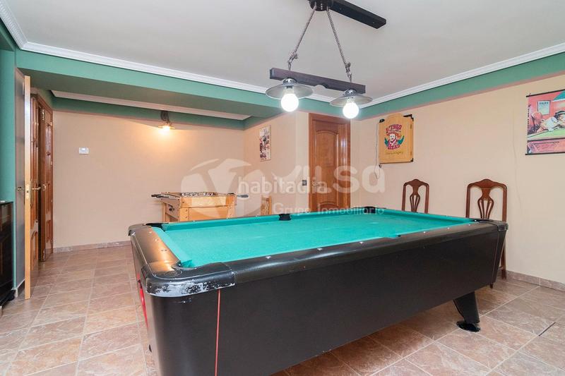 Foto 97b077e9-81bb-4f75-8457-6c17e8a35a00. Chalet  independiente en venta en Los Villares Arganda del Rey