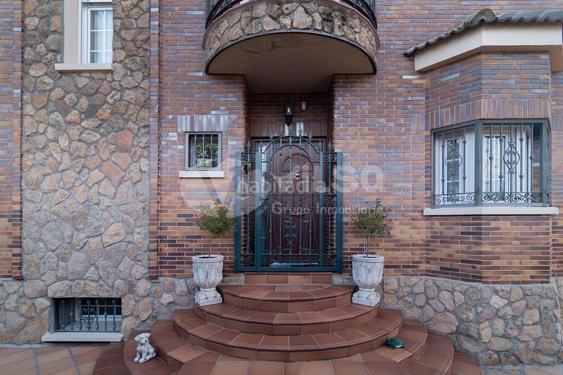 Foto fd3387cd-d1b4-4787-8394-f8a4bb218840. Chalet  independiente en venta en Los Villares Arganda del Rey