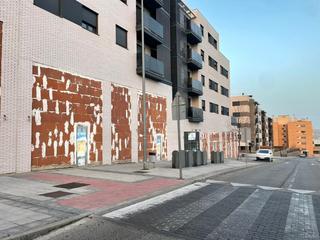Local Comercial en Centro. Local comercial en venta a pie de calle