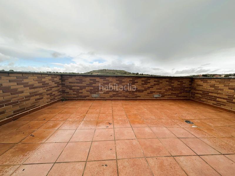 Foto 45c4f3d6-caba-4f46-834f-672d62b4626b. Casa amb calefacció aparcament piscina a Campo Real