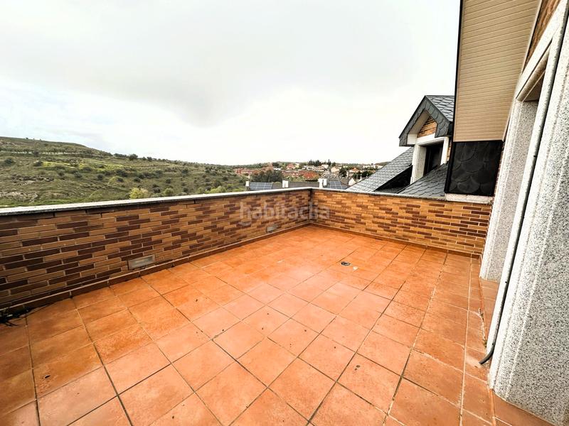 Foto c0ea3c9f-08a7-472c-9bc8-fdd7cd6f9429. Casa amb calefacció aparcament piscina a Campo Real