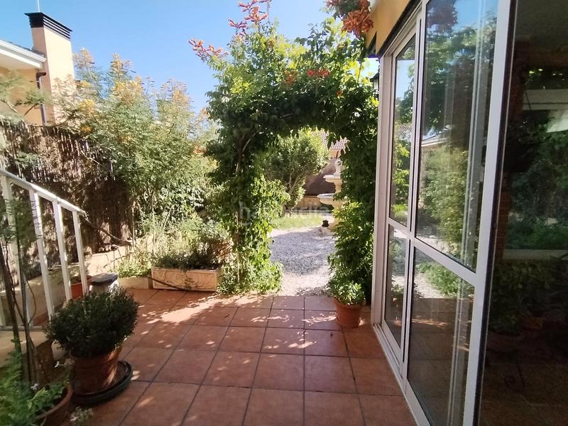 Foto 4bc69a36-0c71-423e-9069-4063a14ce3e3. Casa adosada chalet adosado en venta en Los Villares Arganda del Rey