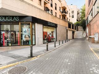 Aparcament cotxe a Calle leonor de cortinas 25. Plaza de garaje en venta en avenida del ejército en arganda del