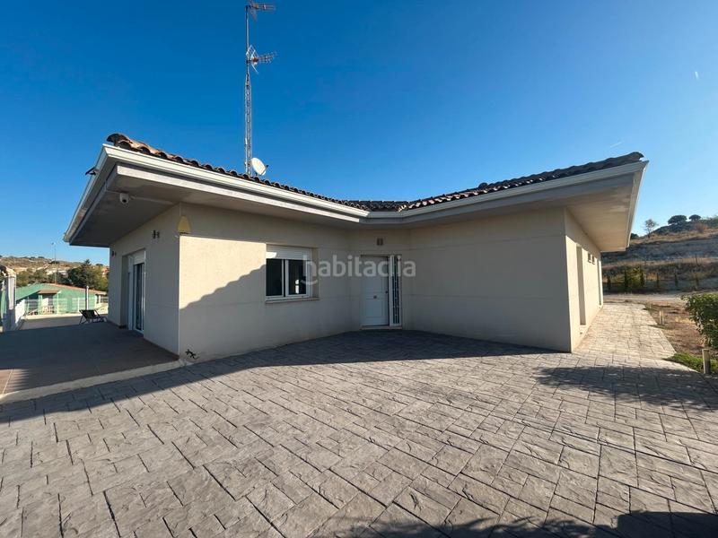 Foto 2632e266-8985-4512-b8e9-25bc56278c7b. Chalet con riscaldamento parcheggio piscina in Villarejo de Salvanés