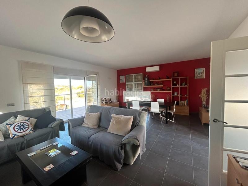 Foto d31449bf-1c88-49d8-8358-fd2361f32b52. Chalet con riscaldamento parcheggio piscina in Villarejo de Salvanés