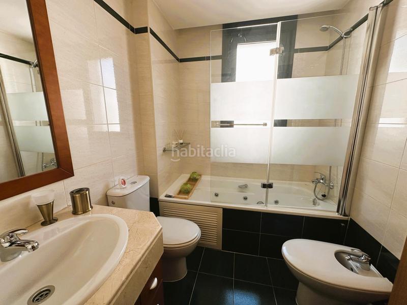 Foto 60fcc157-edef-489b-a36e-545cd2e308ea. Casa adossada amb calefacció aparcament piscina a Arganda del Rey