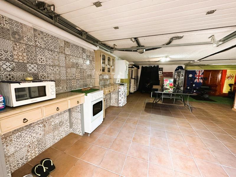 Foto b34c49f2-896d-4859-b68c-b4bce09894d5. Casa adossada amb calefacció aparcament piscina a Arganda del Rey