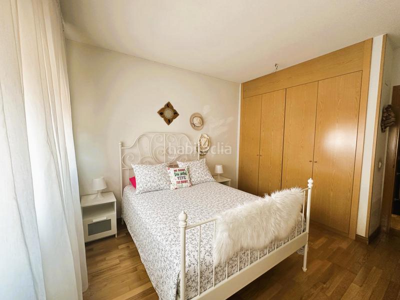 Foto f1ea8300-7c49-486c-bd1e-ca395de011cb. Casa adossada amb calefacció aparcament piscina a Arganda del Rey