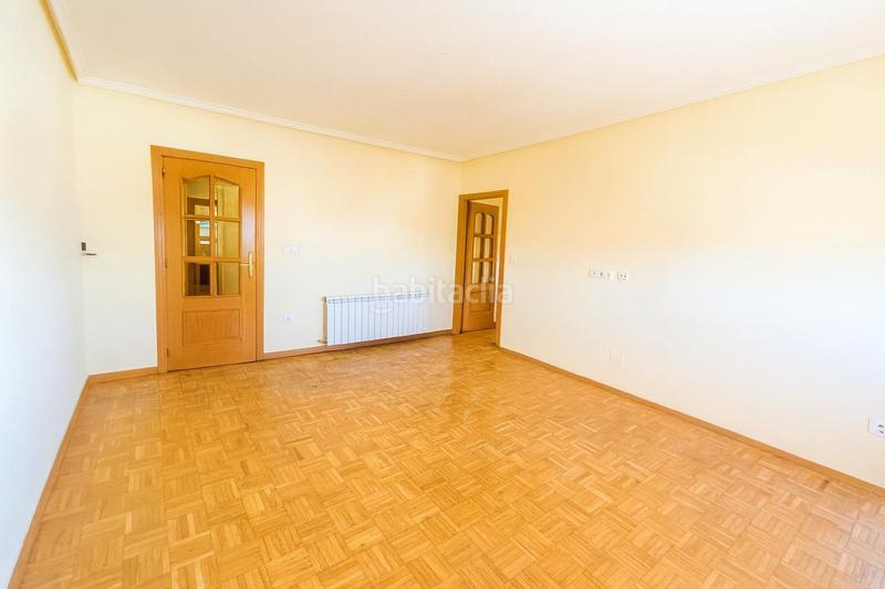 Foto 309e595a-0523-43bc-a823-11efb257fc68. Pis amb calefacció piscina a Villarejo de Salvanés