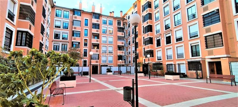 Foto a28c49be-b7cc-48c4-a59c-b1211c2d3ae2. Pis amb calefacció aparcament a Centro Arganda del Rey