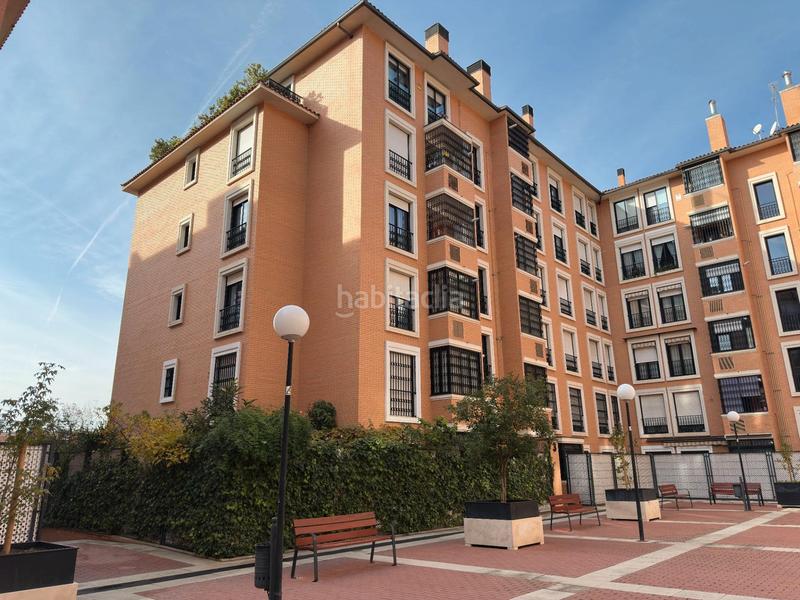 Foto ae8ddaa6-5a3f-47c2-b816-28d0305f6d87. Pis amb calefacció aparcament a Centro Arganda del Rey