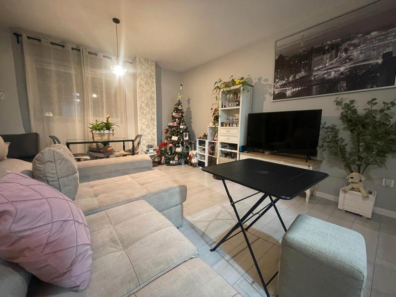 Foto 146fbc09-4b2e-4eec-9ae7-3641794fa62d. Pis amb calefacció piscina a Centro Arganda del Rey