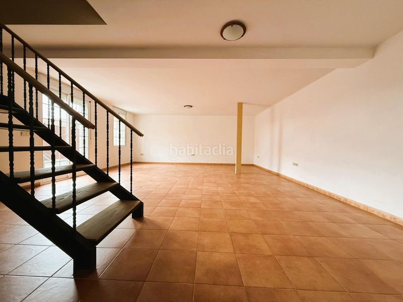 Foto 0c1dbfe8-9efb-4528-8854-e479186a26af. Casa aparellada amb calefacció a Loeches