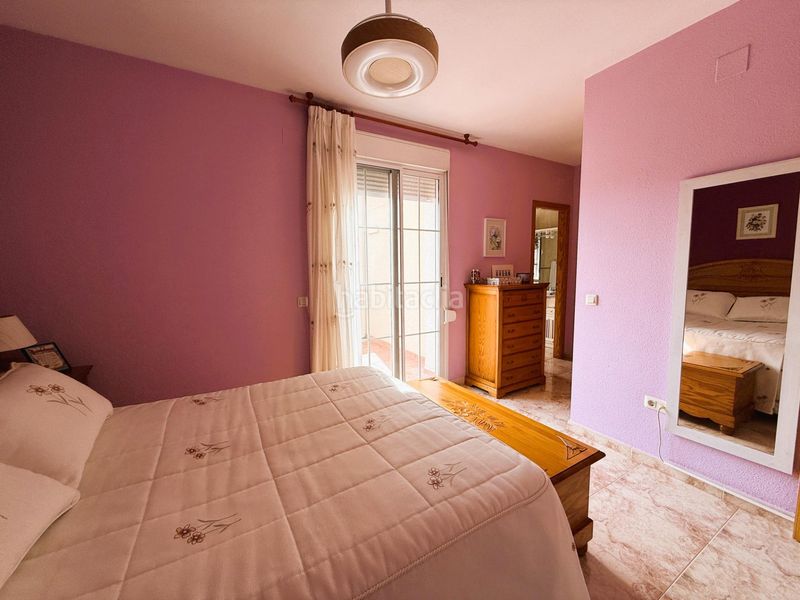 Foto a5abdf72-7ae1-4a69-b94a-5b579215e22e. Casa aparellada amb calefacció a Loeches