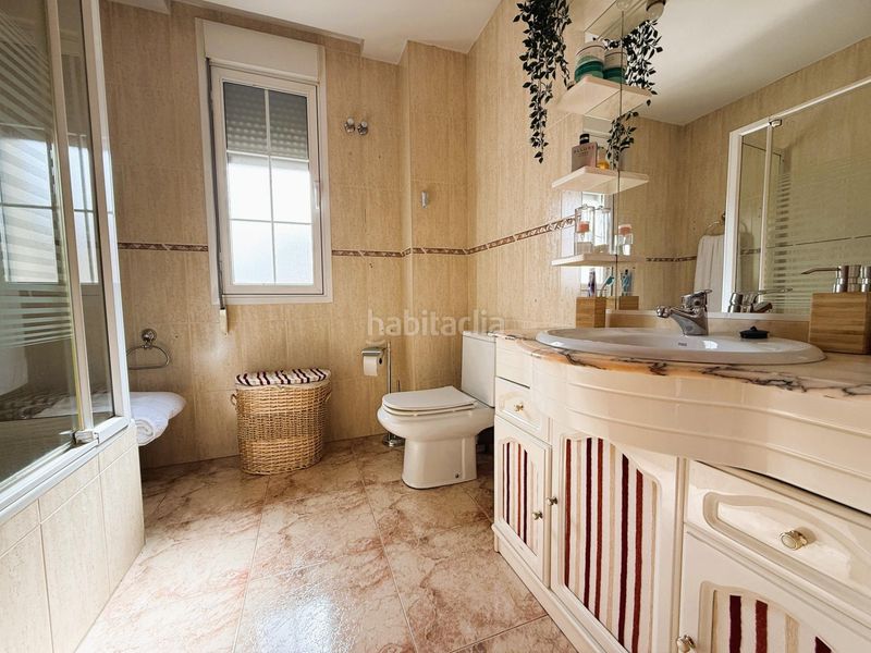 Foto b0d813c4-a440-44b5-a798-91adfe45c65e. Casa aparellada amb calefacció a Loeches