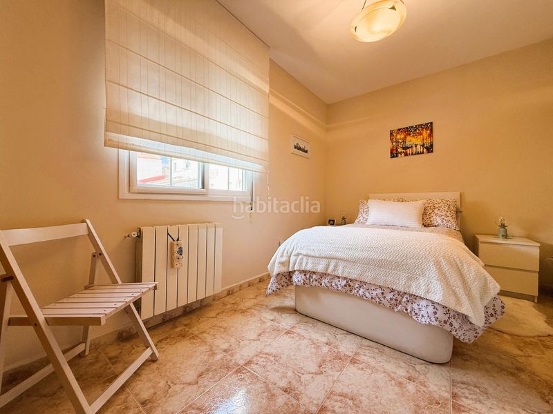 Foto c12ab13d-1c3e-45a5-9a83-e9c6d436443b. Casa aparellada amb calefacció a Loeches