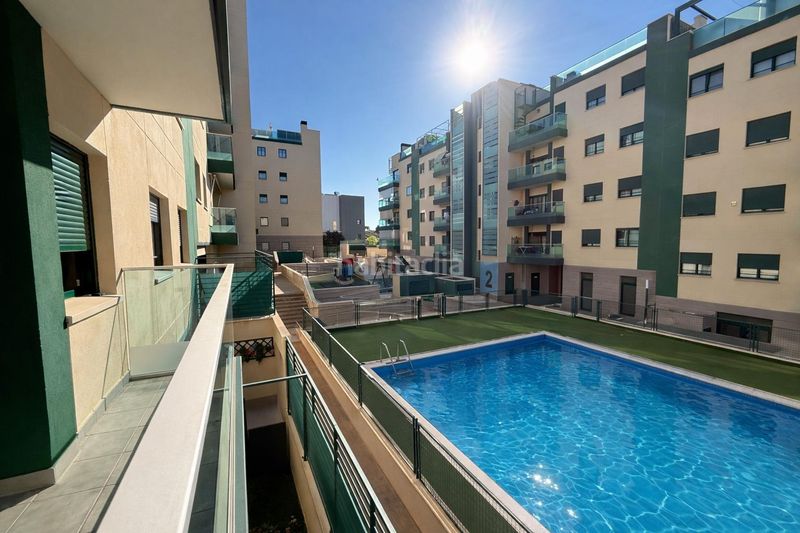 Foto 31bec475-3c15-4310-9d9d-d3903df6ab3c. Pis amb calefacció piscina a Centro Arganda del Rey