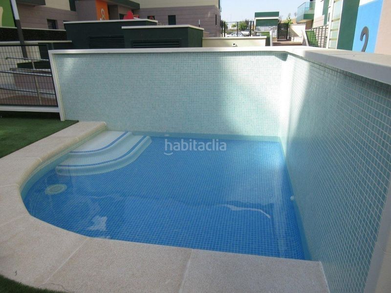 Foto 93dc11ef-d00b-43e8-b64c-e39c97702622. Flat with heating pool in Centro Arganda del Rey