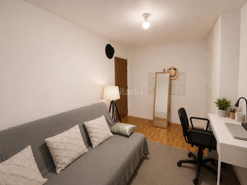 Foto b9ba6404-af57-4ec7-a4bd-2eac56b075ef. Casa amb calefacció a Centro Arganda del Rey
