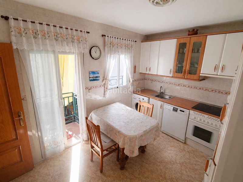 Foto c82fee6e-5f04-4c22-bba6-864ee893c3de. Casa amb calefacció a Centro Arganda del Rey
