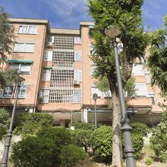 Etagenwohnung in Perlita. Piso en venta en colonia de los almendros, en arganda.