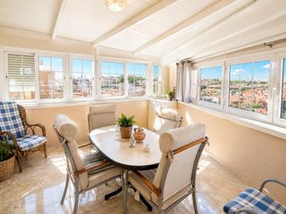 Duplex in Centro. Exclusivo ático dúplex con gran terraza, accesibilidad adaptada