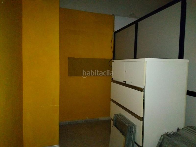 Foto 4fc3f706-4089-480c-8223-4b6d8a89c841. Local comercial  en benalua junto plaza rodrigo navarro en Alicante