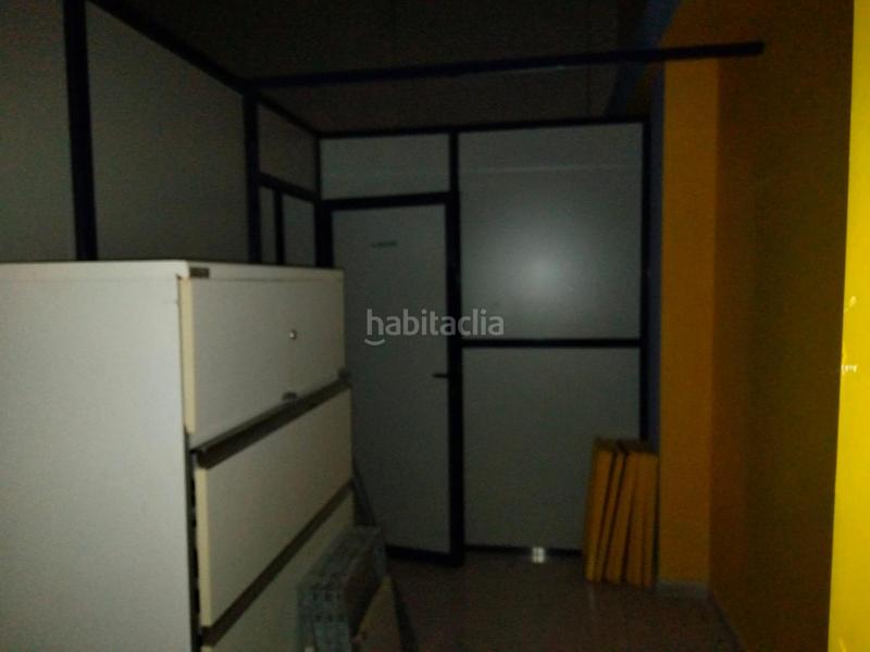 Foto 96fe2e6d-7f0e-4349-b72c-f1c35b3c496e. Local comercial  en benalua junto plaza rodrigo navarro en Alicante