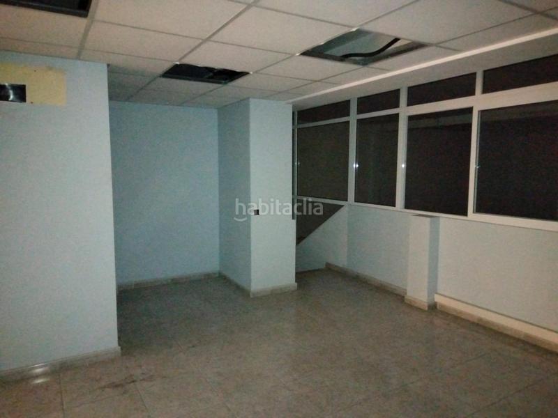 Foto b8c97afb-c5d8-4ab4-9c2d-3f8a16c55005. Local comercial  en benalua junto plaza rodrigo navarro en Alicante