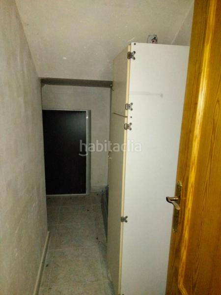 Foto e99b1383-4947-4200-9492-d60164ffc06a. Local comercial  en benalua junto plaza rodrigo navarro en Alicante