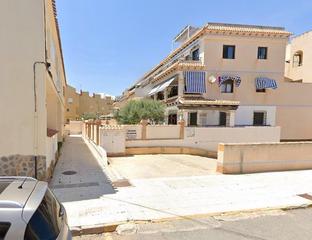 Haus in La Veleta. Apartamentoen urb. mar azul  playa de los náufragos torrevieja
