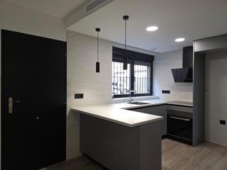Planta baixa a Carrús Oeste. Impresionante planta baja reformada con altas prestaciones