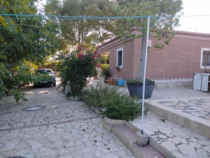 Foto eaa20d9c-6e42-4355-938c-cd06e58ecfb3. Chalet bonito chalet en la solana hondon de los nieves en Hondón de las Nieves