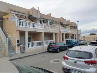 Casa adossada  Calle rafael alberti. Super oportunidad adosado en formentera del segura  urb. c pisci