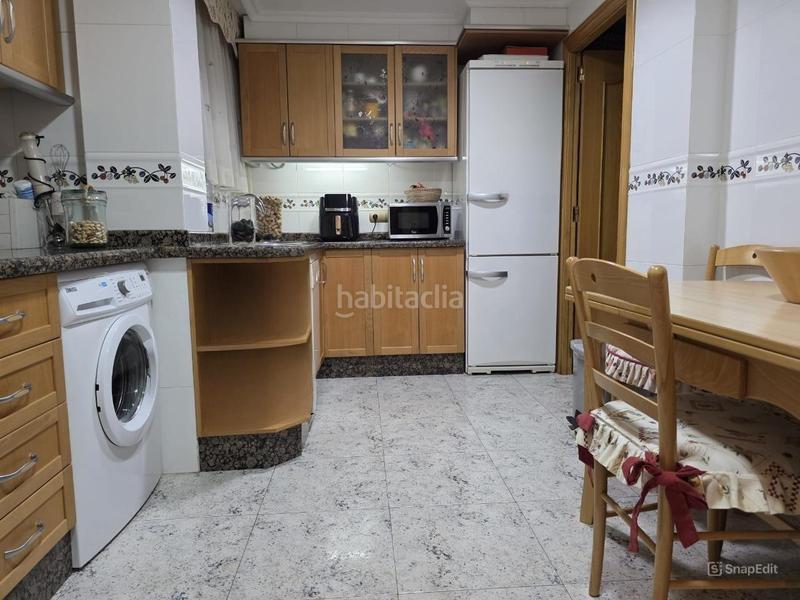 Foto 8fc04e87-f7a0-4a15-8a34-a388b8fd620f. Flat with heating in Carrús Este Elche / Elx