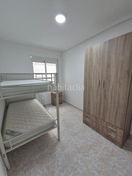 Foto a4b78529-db0d-4b37-8fa3-cf3bb37c7694. Rent flat with pool in Avenida Habaneras - Curva de Palangre Torrevieja