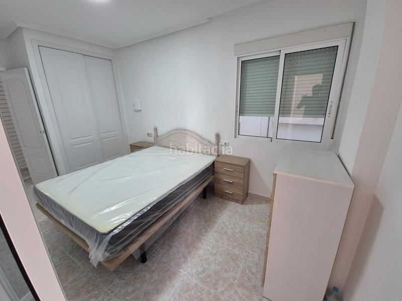 Foto c1420a09-f669-4aaf-a371-ccd74a8c295f. Rent flat with pool in Avenida Habaneras - Curva de Palangre Torrevieja