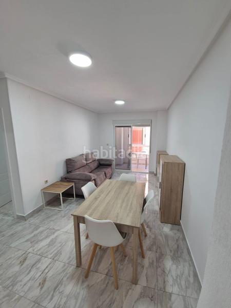 Foto c18a34ed-2414-4382-bce6-80b77d5c5a90. Rent flat with pool in Avenida Habaneras - Curva de Palangre Torrevieja