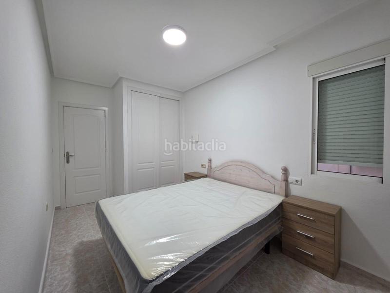 Foto d5f08958-eb28-4c3d-9c82-c4fe32e36bb5. Rent flat with pool in Avenida Habaneras - Curva de Palangre Torrevieja