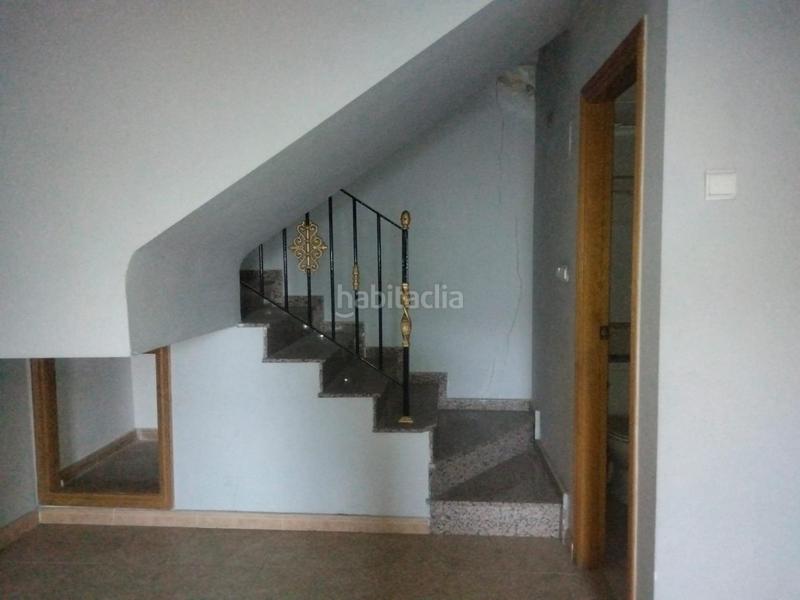 Foto 5cc9bd1b-df8c-4382-b52b-c1d0d08d07f1. Semi detached house in Carrús Oeste Elche / Elx